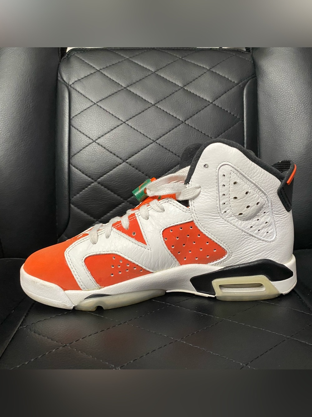 Air Jordan 6 Retro Gatorade (GS)
Size 4Y
